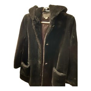 Women’s Faux Fur Hooded Coat in Excellent Used Condition